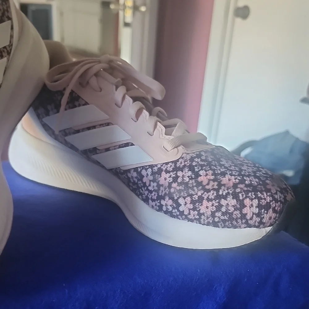 Adidas Women's Floral Sneakers - Pink and Black - Picture 3 of 3